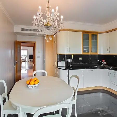 Daire Haven In - Exquisite 15th And Floor With Elevators, Parking And An Incredible View From The 7 Meters Balcony To The Longest Waterfront In