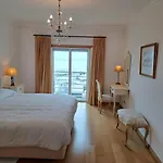 Haven In - Exquisite 15th And Floor With Elevators, Parking And An Incredible View From The 7 Meters Balcony To The Longest Waterfront In דירה ליסבון