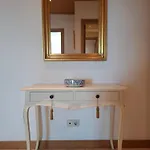 Haven In - Exquisite 15th And Floor With Elevators, Parking And An Incredible View From The 7 Meters Balcony To The Longest Waterfront In Lissabon