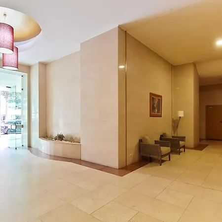 Haven In - Exquisite 15th And Floor With Elevators, Parking And An Incredible View From The 7 Meters Balcony To The Longest Waterfront In Apartment Lissabon