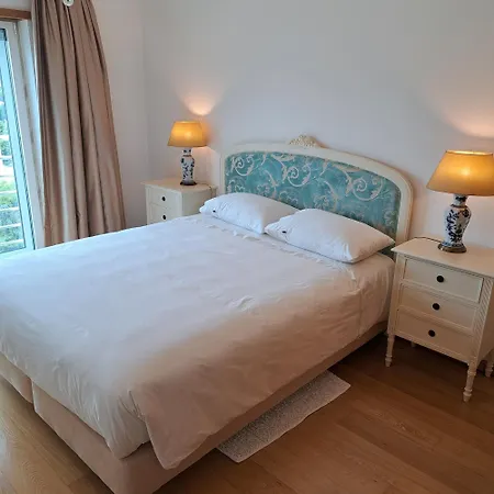 Haven In - Exquisite 15th And Floor With Elevators, Air Conditioning And An Incredible View From The 7 Meters Balcony To The Longest Waterfront In Daire