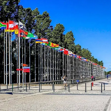 Haven In - Exquisite 15th And Floor With Elevators, Air Conditioning And An Incredible View From The 7 Meters Balcony To The Longest Waterfront In Daire Lisboa