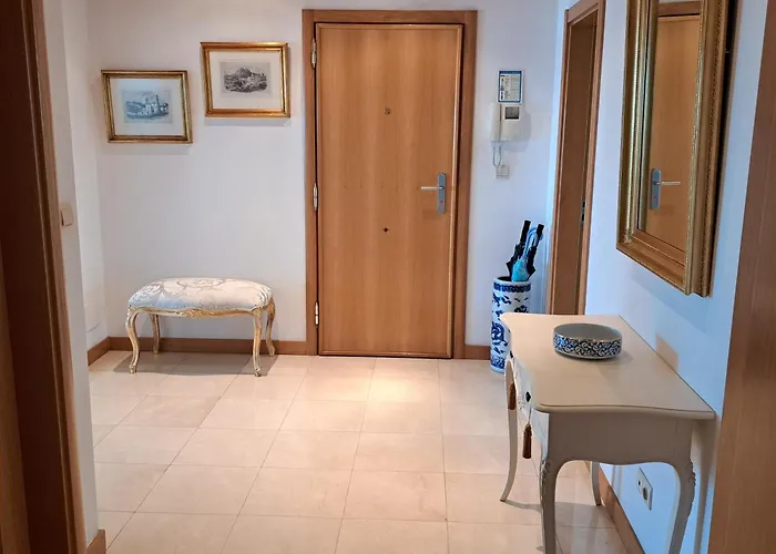 شقة Haven In - Exquisite 15th And Floor With Elevators, Parking And An Incredible View From The 7 Meters Balcony To The Longest Waterfront In Lisboa