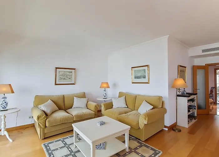Haven In - Exquisite 15th And Floor With Elevators, Parking And An Incredible View From The 7 Meters Balcony To The Longest Waterfront In *