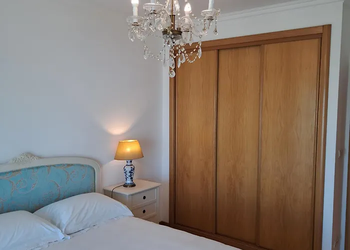 Haven In - Exquisite 15th And Floor With Elevators, Parking And An Incredible View From The 7 Meters Balcony To The Longest Waterfront In * Lisboa