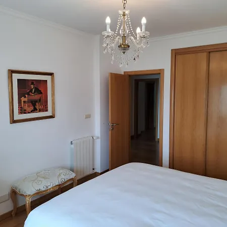 Haven In - Exquisite Floor With 7 Meters Balcony To The Largest Riverfront In